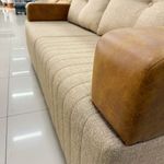 sofa-2-lugares-155m-1-leona-bom-pastor-linho-bege-caramelo-img-5
