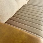 sofa-3-lugares-leona-bom-pastor-linho-bege-caramelo-img-6